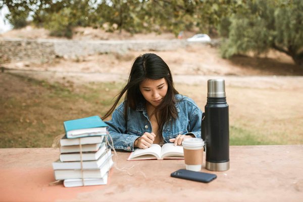 Les thermos : que savoir sur cette solution pratique pour conserver des boissons chaudes et froides ?